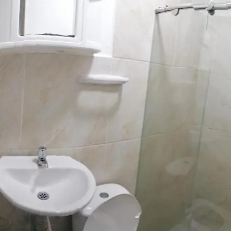 Ac Pensión 3*