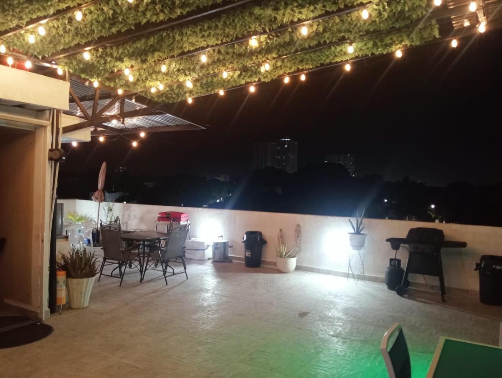 Ac Guest house *